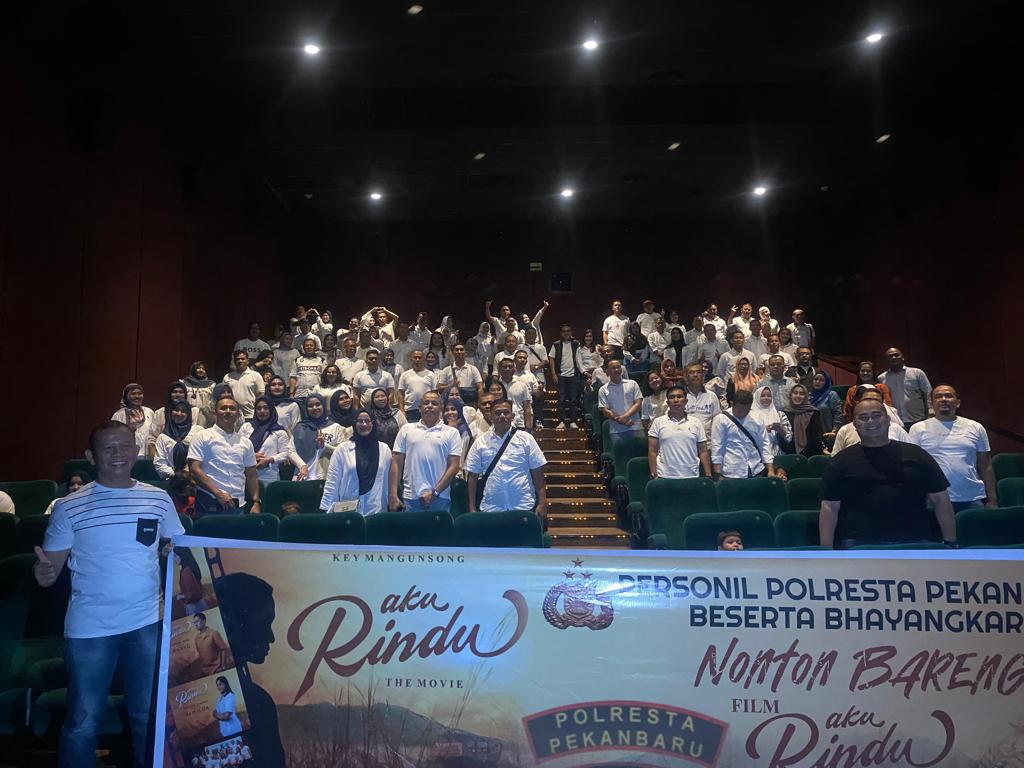 Polresta Pekanbaru dan Bhayangkari Gelar Nonton Bareng Film Aku Rindu